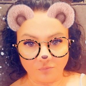 Meet your Posher, Raquel